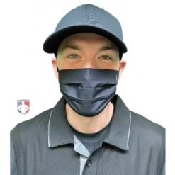 FOCO Pleated Cloth Face Mask